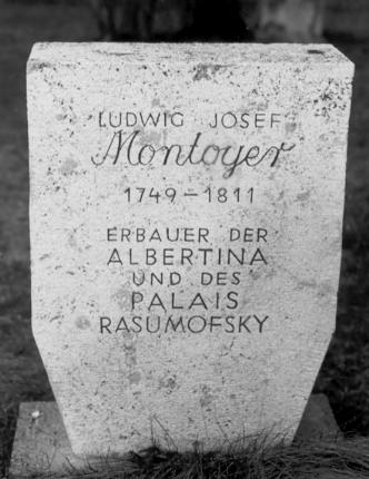 Gedenkstein f�r Louis Montoyer im St. Marxer Friedhof