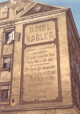 Werbung f�r das Hotel an der Feuermauer