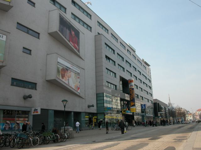 Fassade des W3, 2005