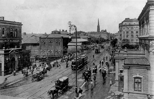 Die beiden Landstra�er Markthallen 1910, Blick stadteinw�rts