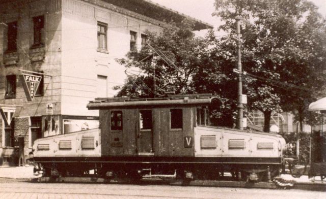 Eine der charakterischen E-Loks der Pressburger Bahn